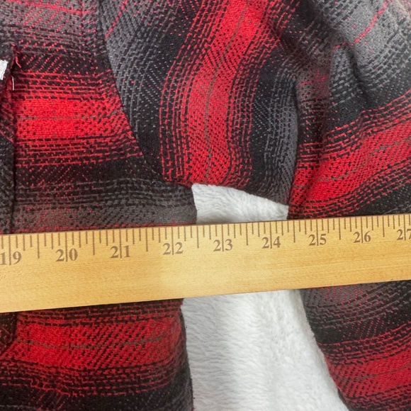 Lucky Brand Shirt Jacket Womens Size Large Red Black Plaid Sherpa Lined Western - Picture 8 of 10